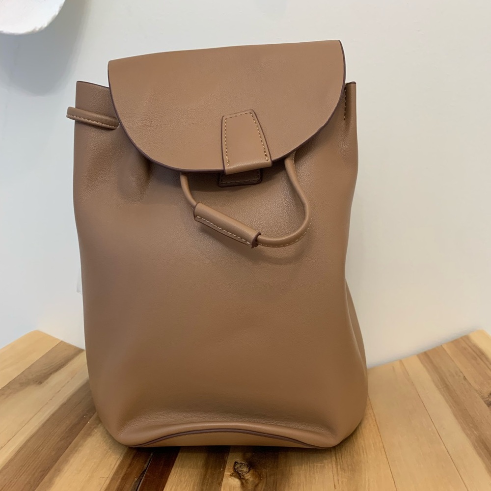 Melie Bianco Aubrey backpack NWT